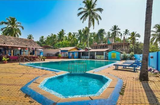 Collection O Village Royal Near Hotel Calangute
